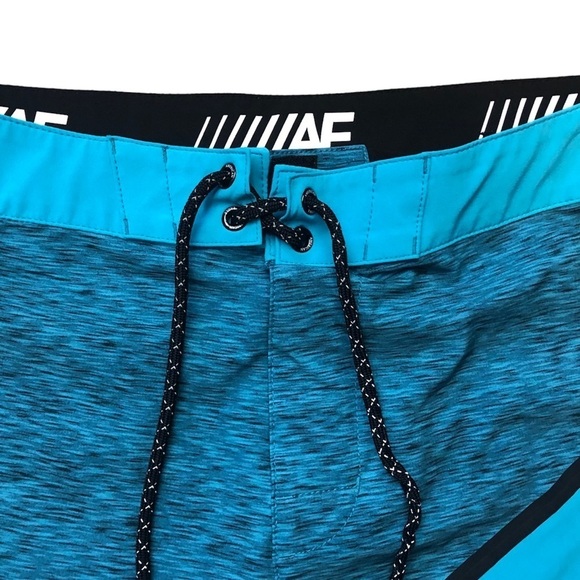 Men’s Swim Trunks by American Eagle - Picture 5 of 8